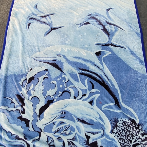 Vtg Deer Dolphins Reversible Blanket - Picture 5 of 6